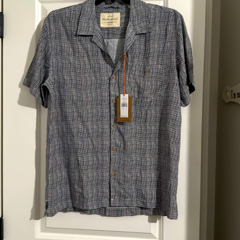 The weatherproof Brand shirt size Large NWT